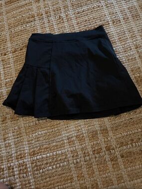 Women's Black Pleated A-Line Skirt